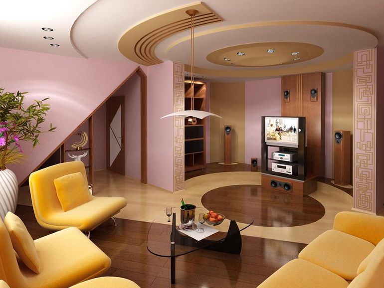 дизайн интерьера желтой мебелью и розовыми стенами